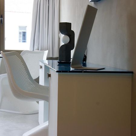 99 Adrianou Apartments 아테네 외부 사진