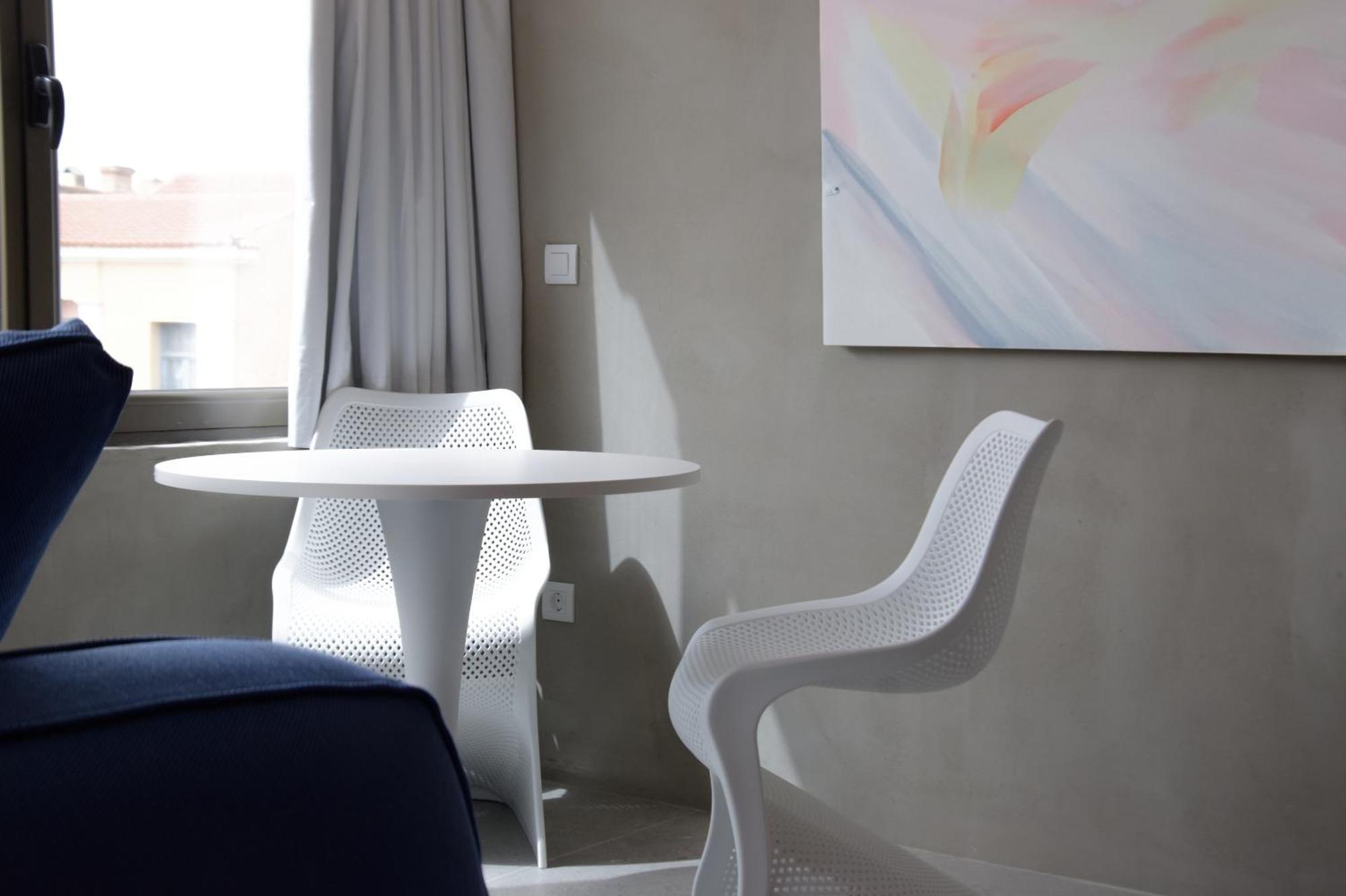 99 Adrianou Apartments 아테네 외부 사진
