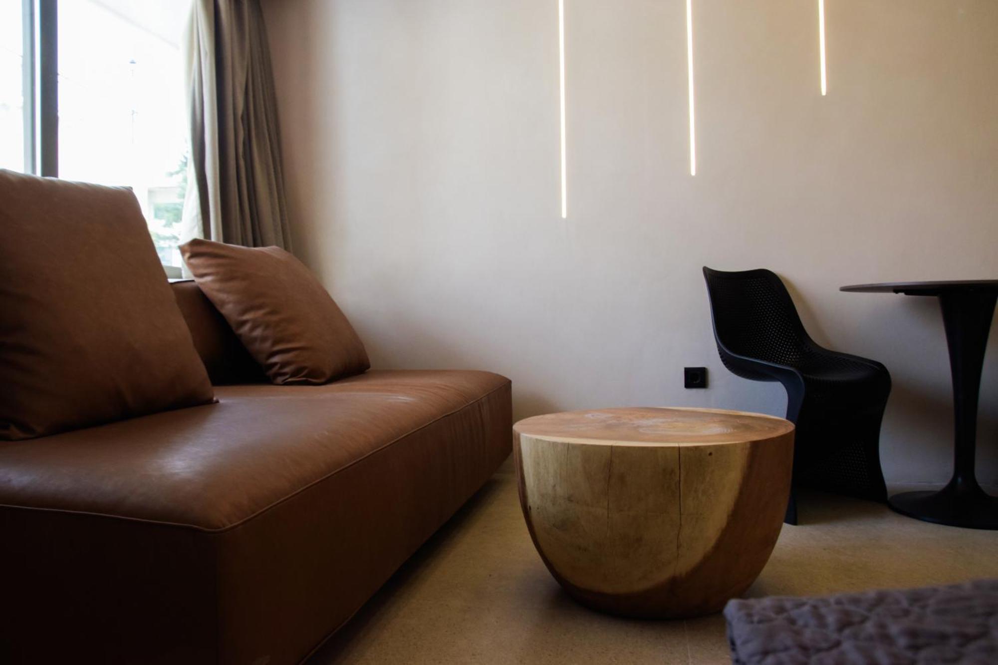 99 Adrianou Apartments 아테네 외부 사진