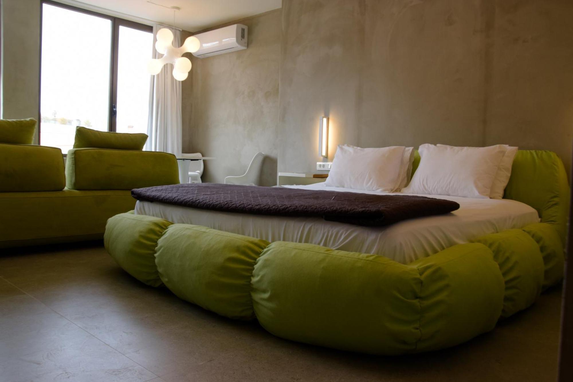 99 Adrianou Apartments 아테네 외부 사진