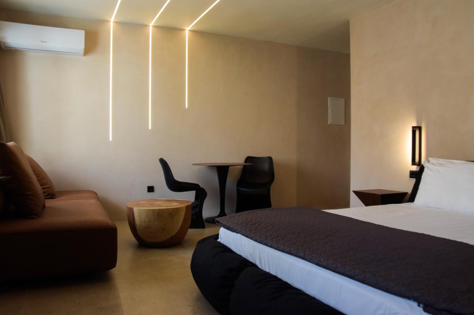 99 Adrianou Apartments 아테네 외부 사진